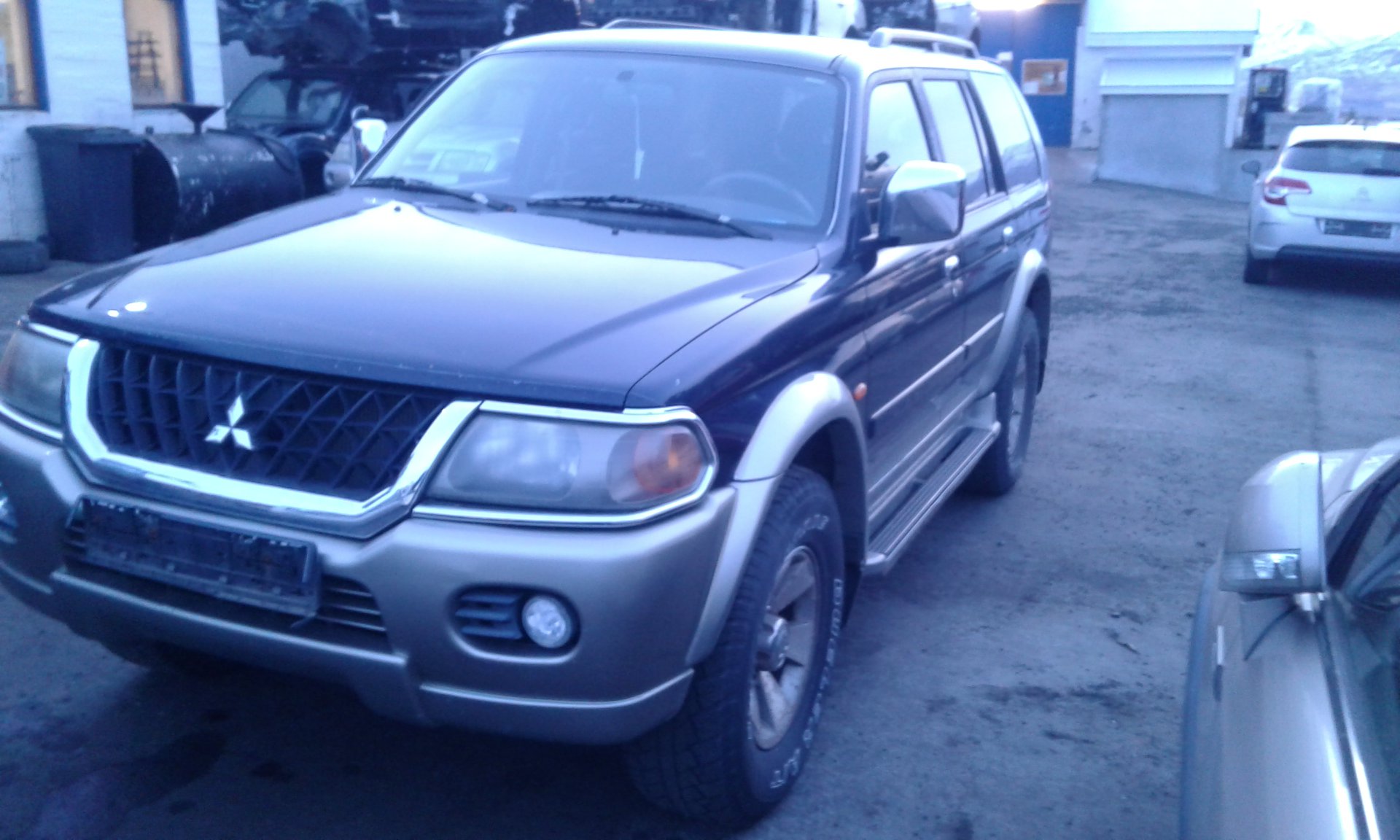 Mitsubishi pajero sport 3