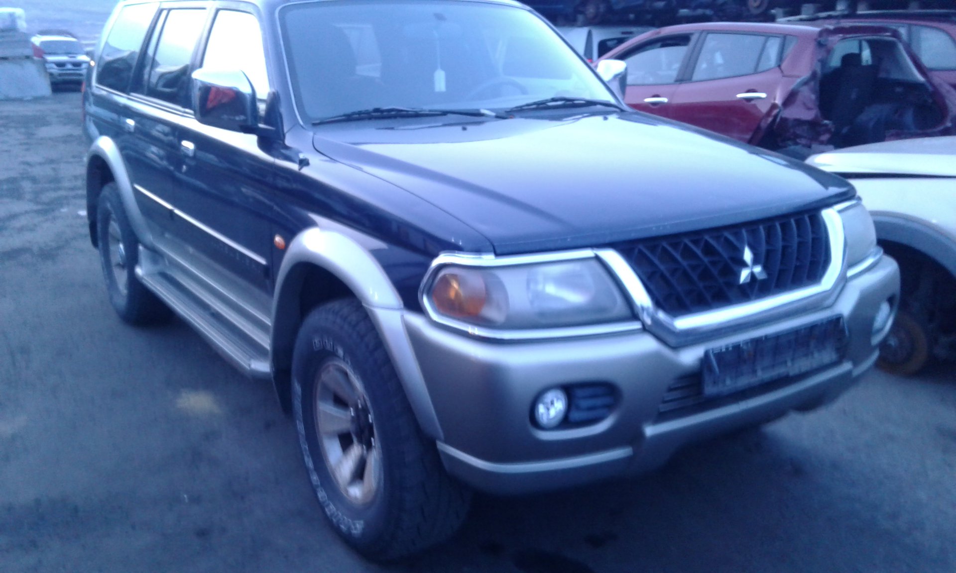 Mitsubishi pajero sport 2004