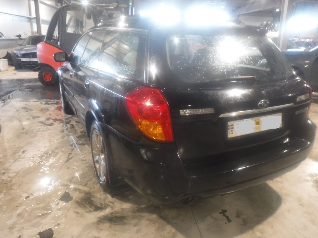 Subaru Legacy H6 2004