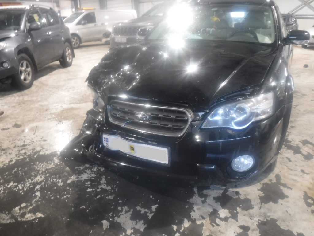 Subaru Legacy H6 2004
