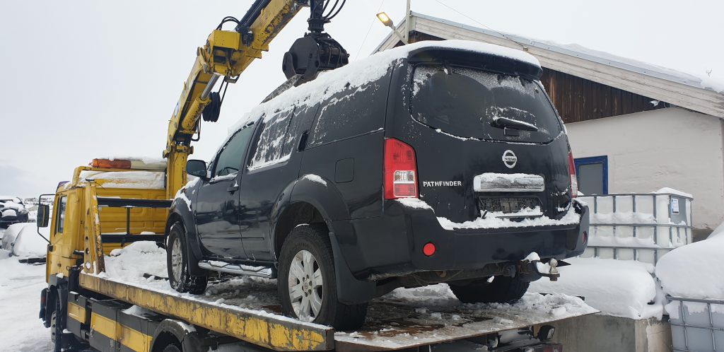 Nissan Pathfinder 2,5 Disel