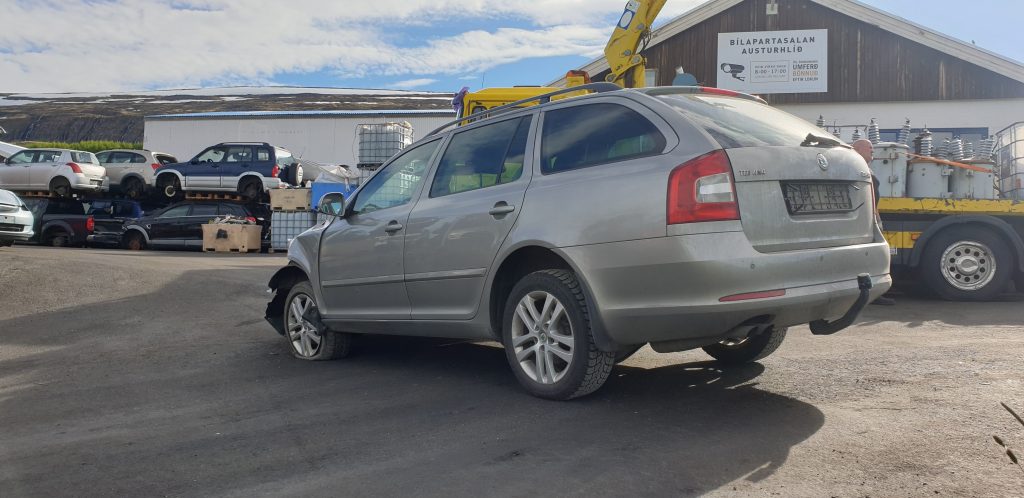 SKODA OCTAVIA 2012