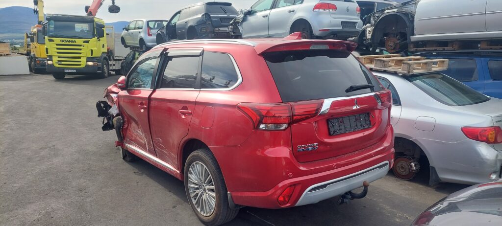 MMC Outlander