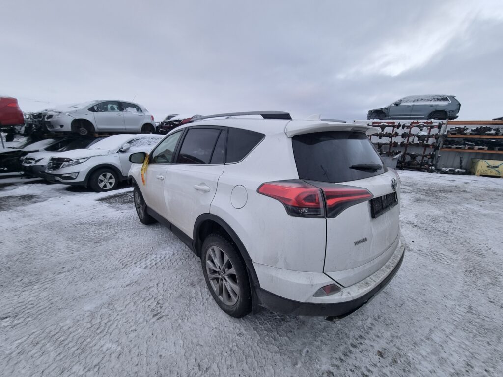 TOYOTA RAV4 2017