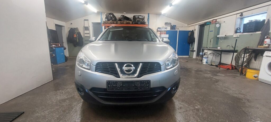 NISSAN QASHQAI 2011