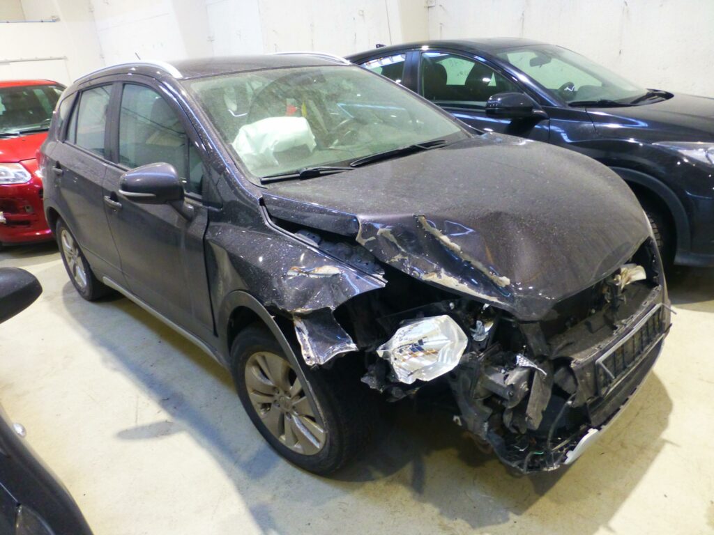 SUZUKI SX4 2015