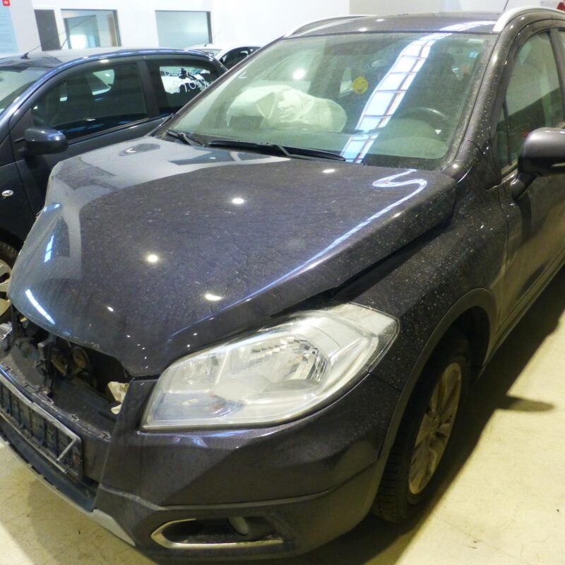 SUZUKI SX4 2015