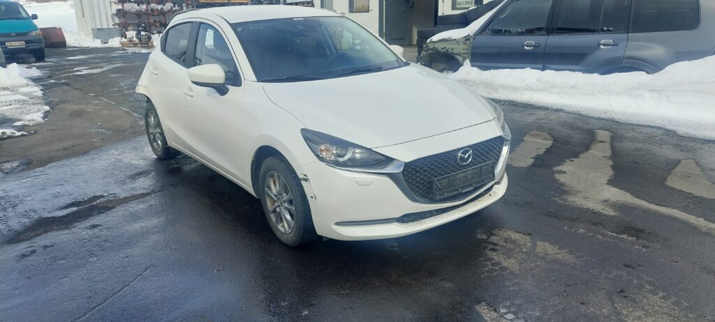 MAZDA 2 2023