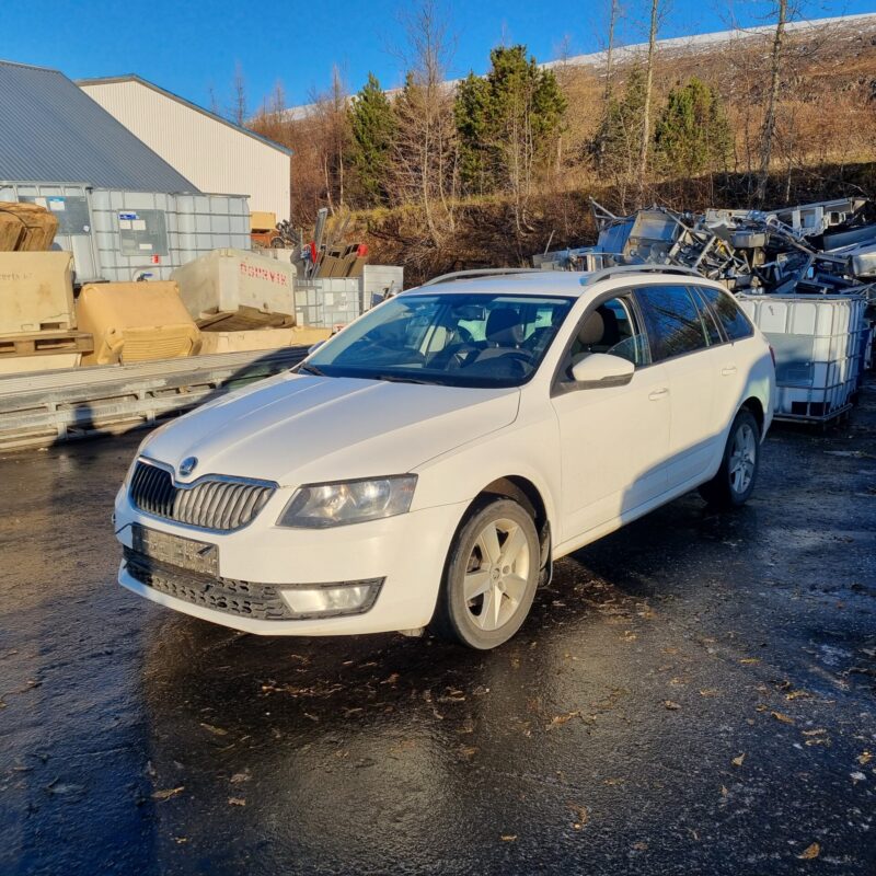 SKODA OCTAVIA 2015