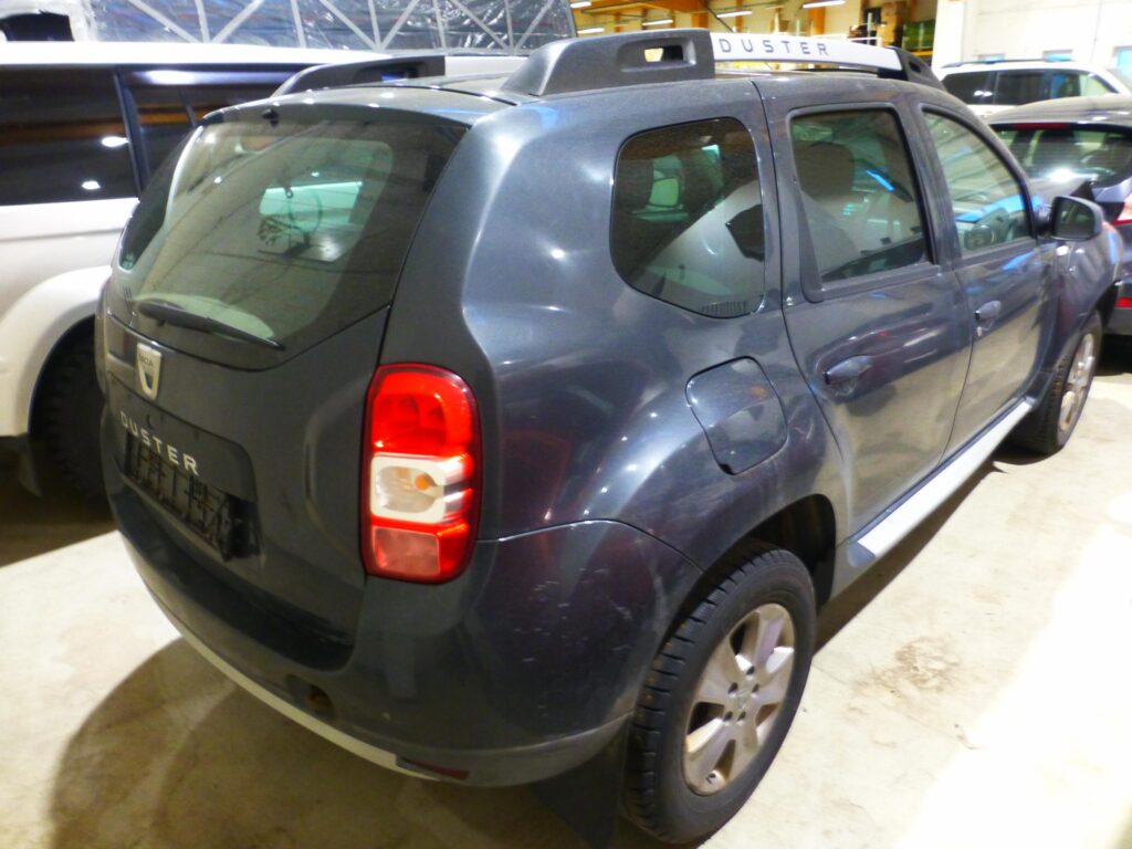 DACIA DUSTER 2016