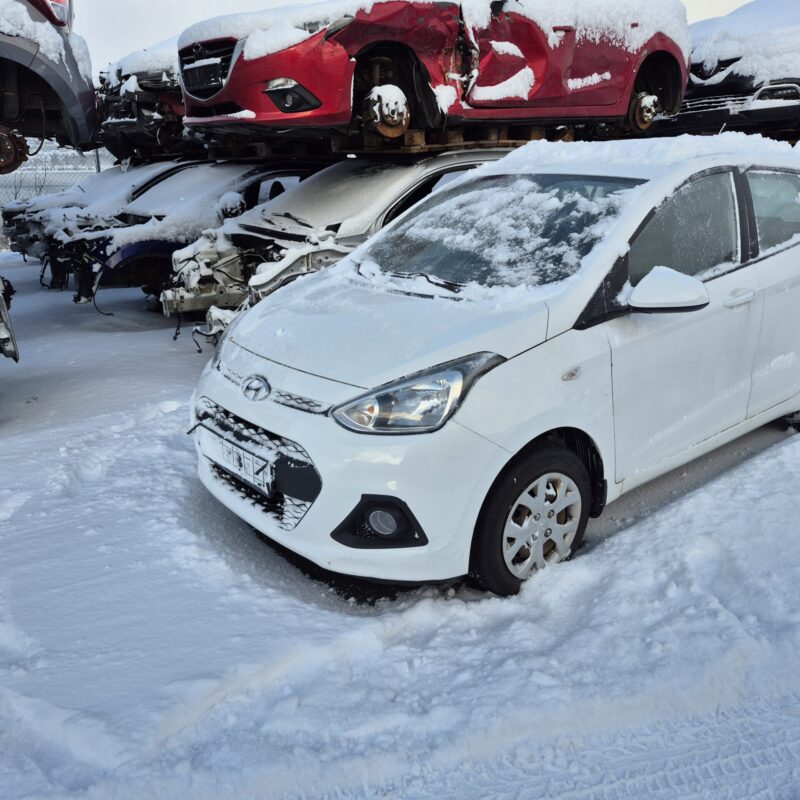 HYUNDAI I10 2015