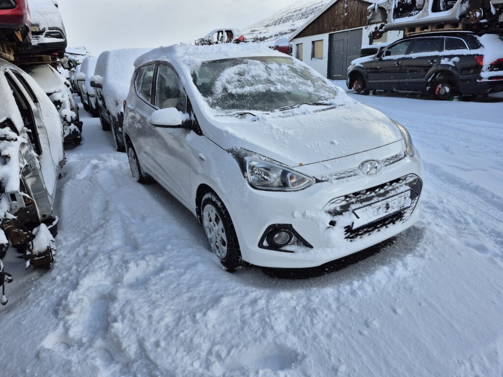 HYUNDAI I10 2015