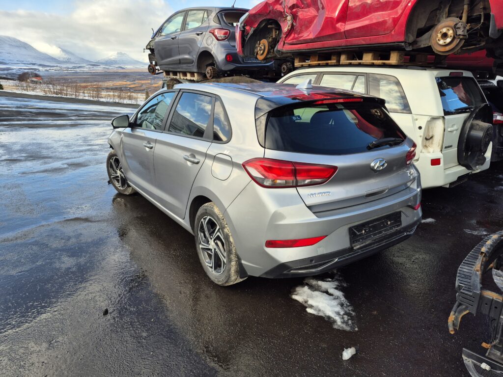 HYUNDAI I30 2022
